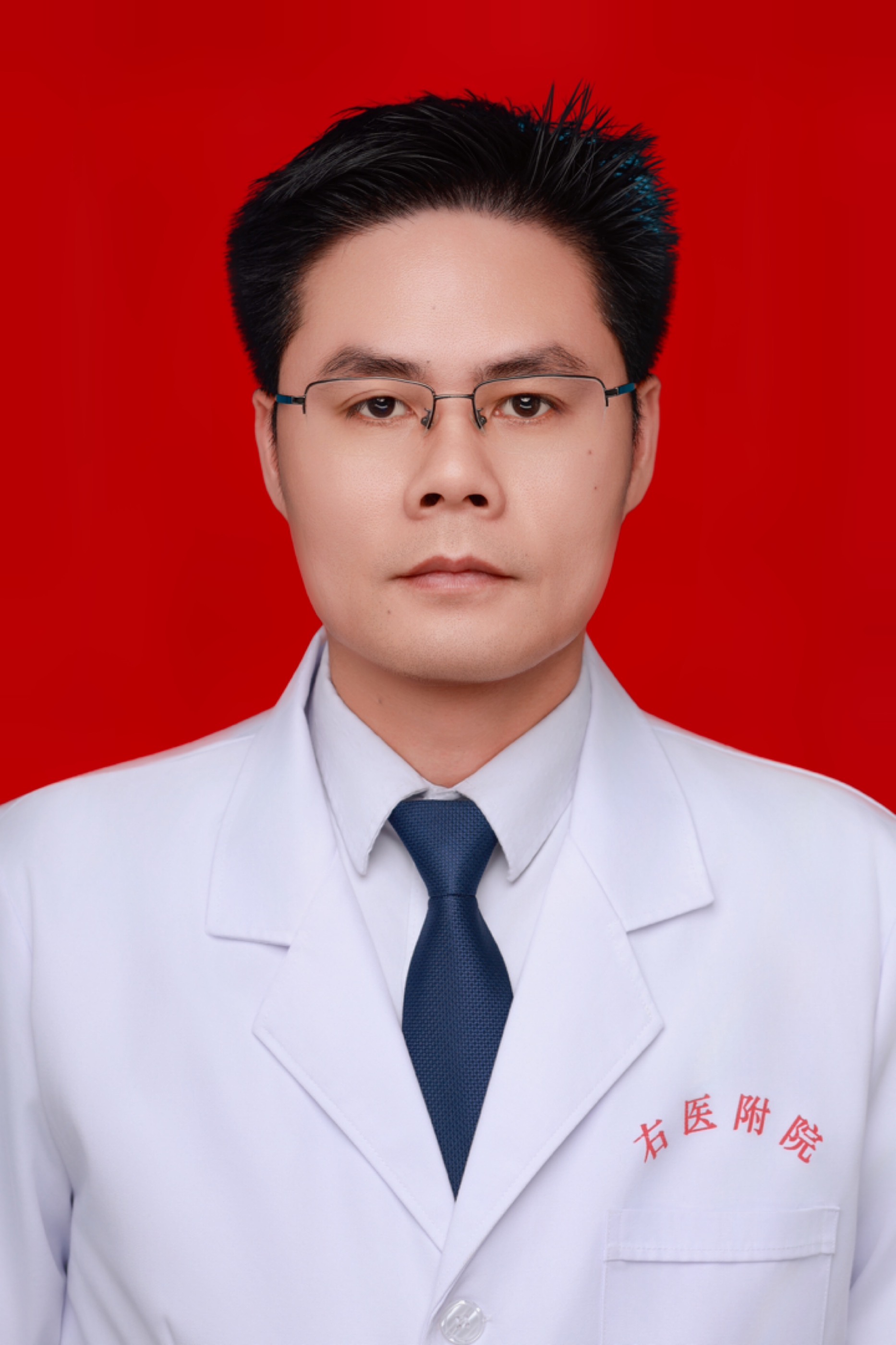 韦积华
