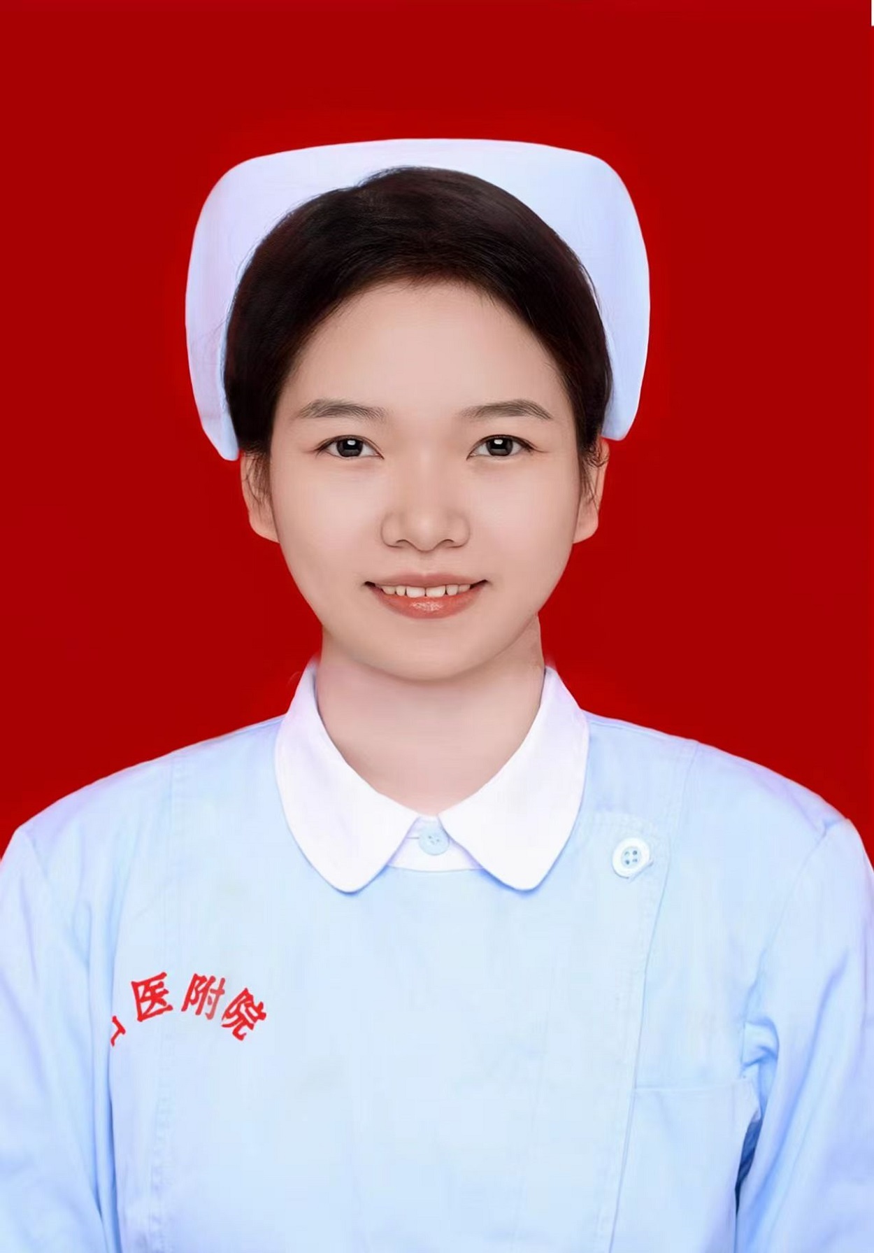 黄蔓伊
