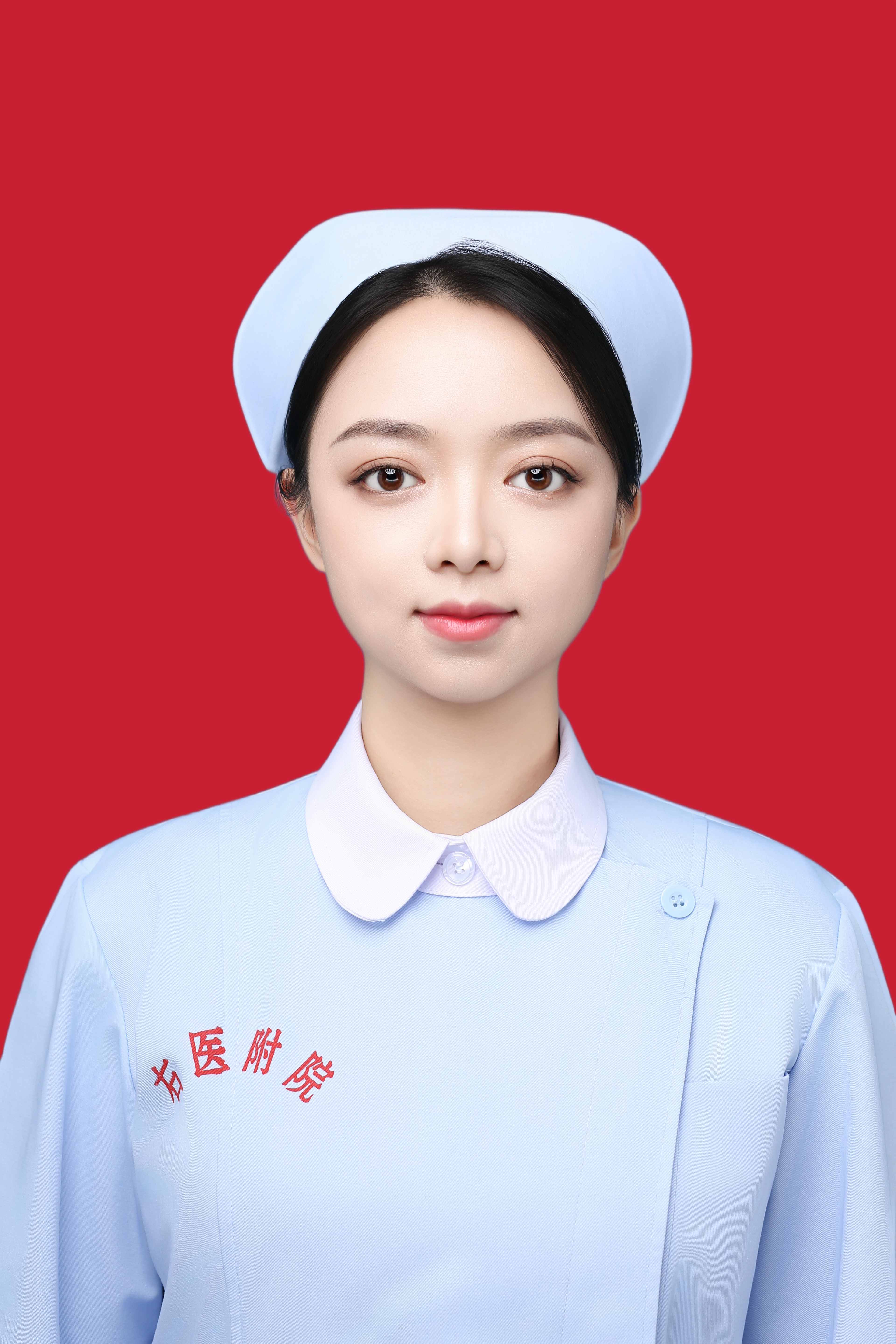 隆美玲