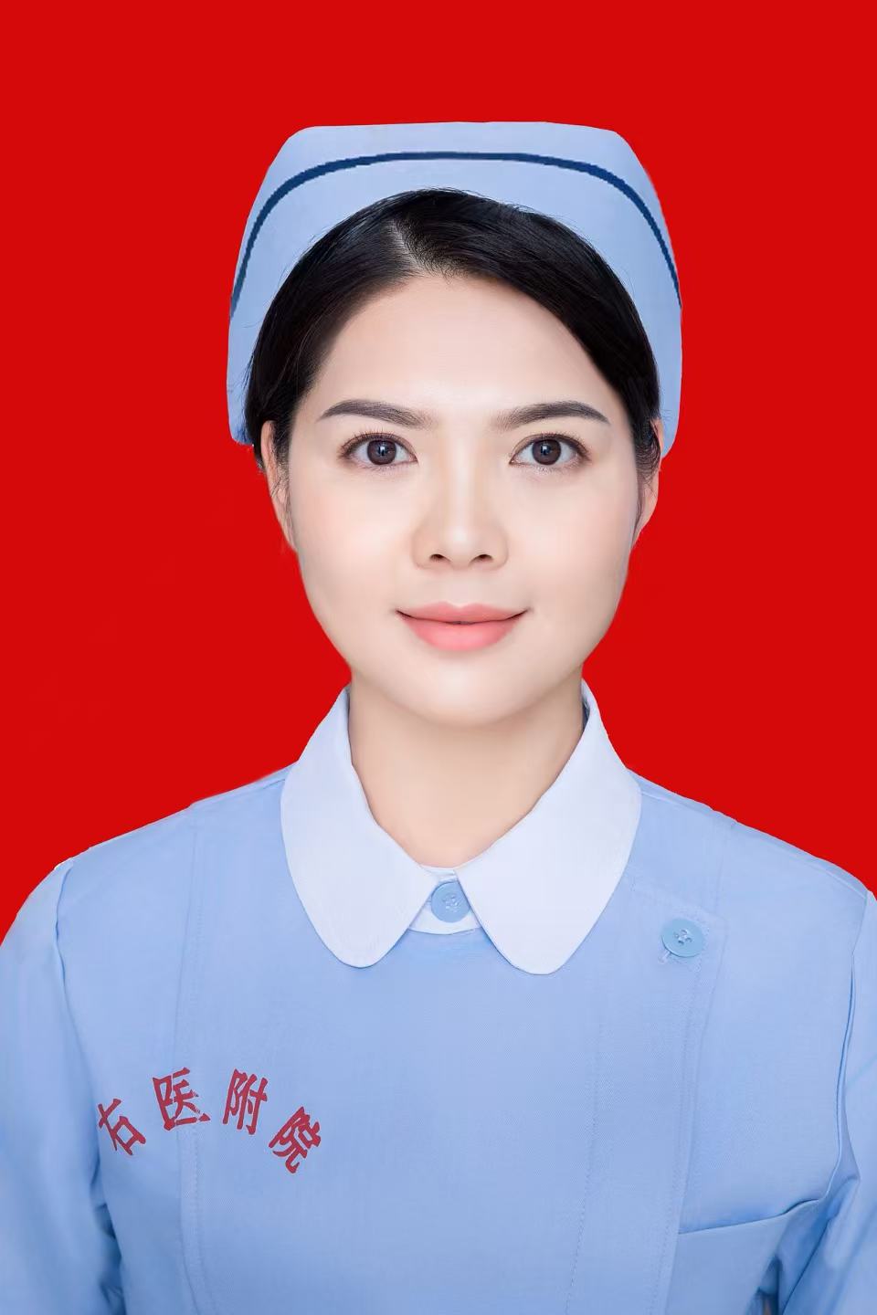 黄莉