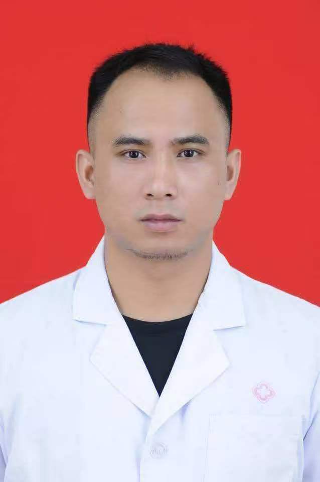 黄忠根