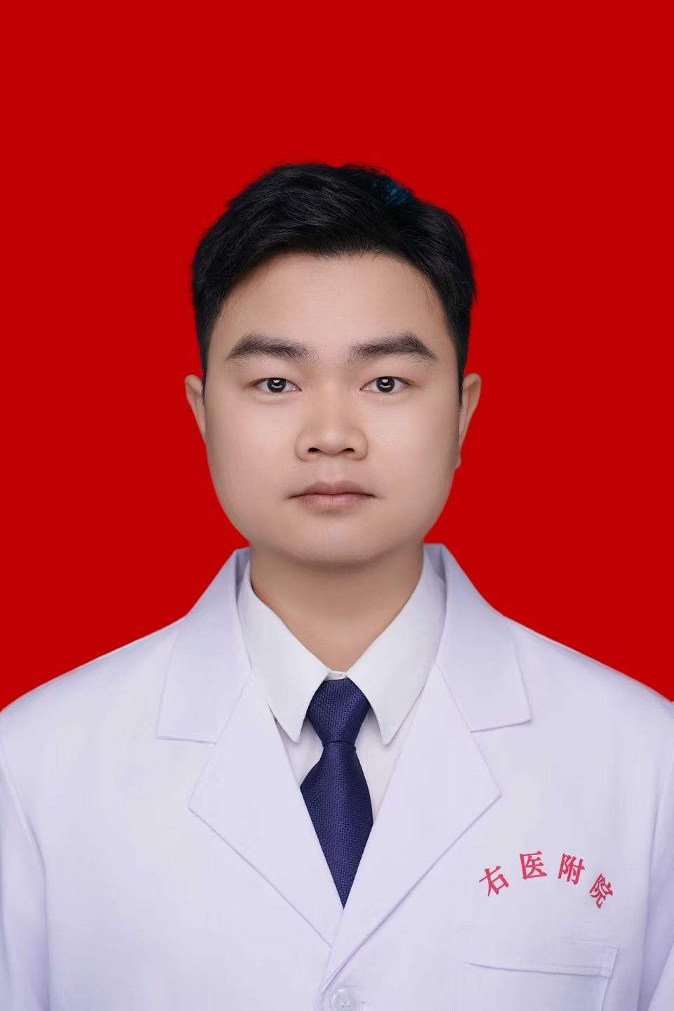 黄璐