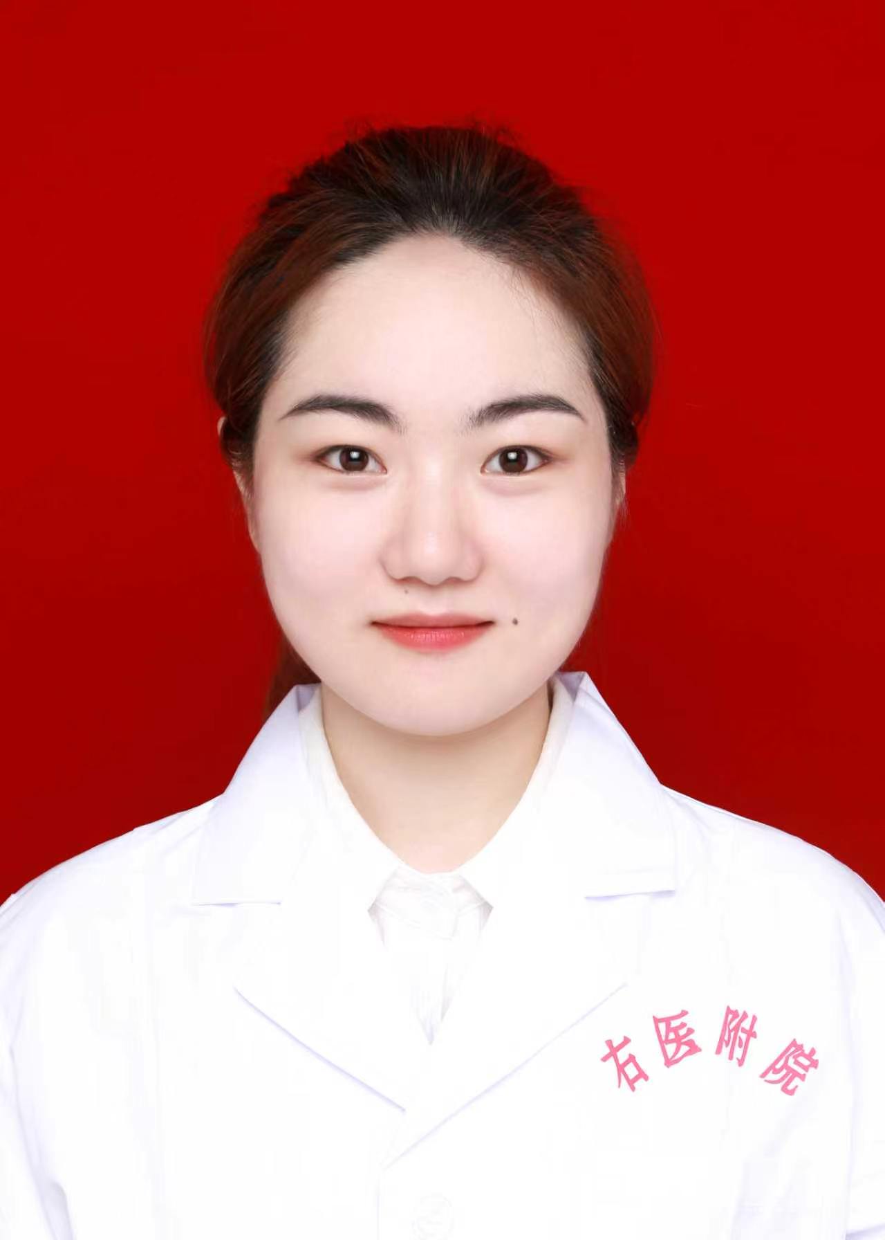 杨艺欣