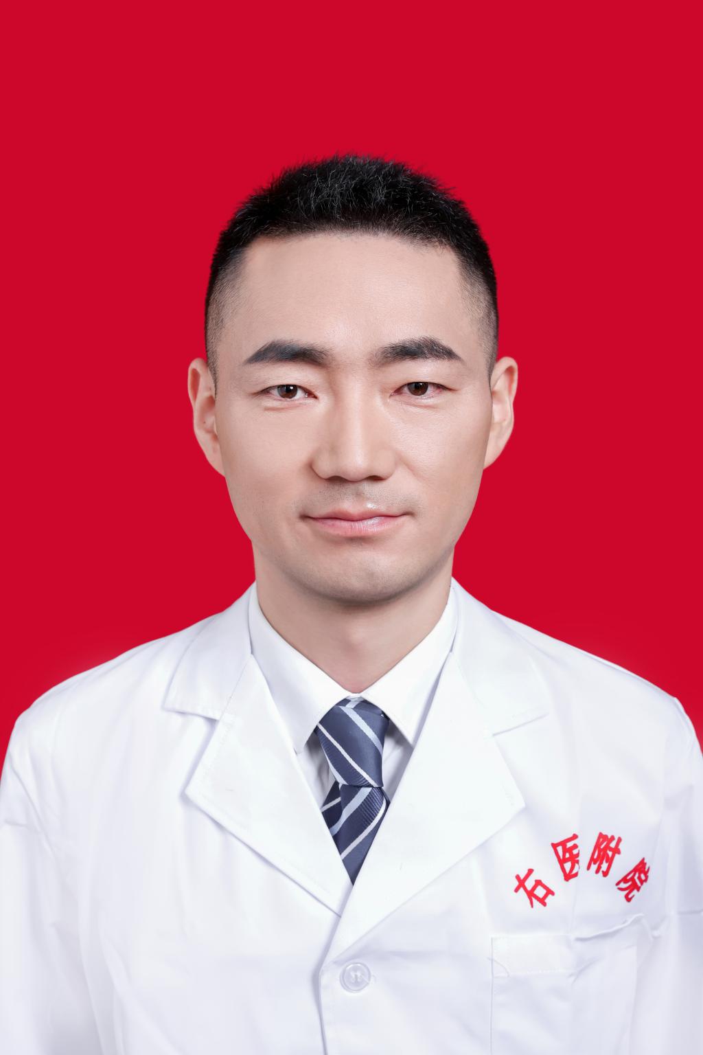 曹德民